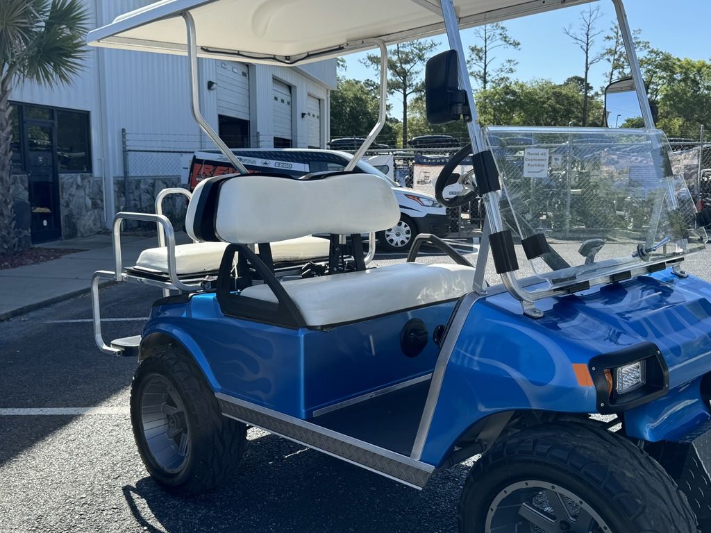 
								2009 Club Car DS full									