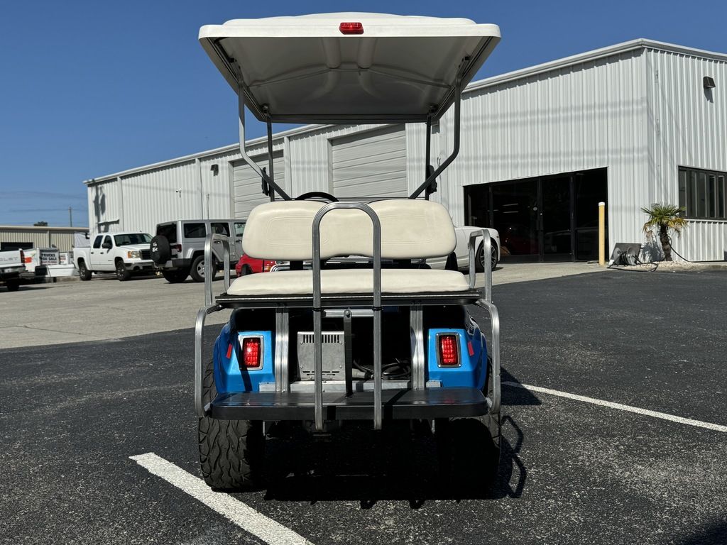 
								2009 Club Car DS full									