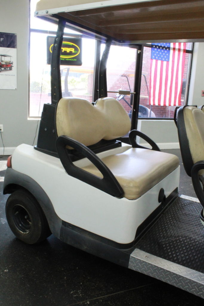 
								2009 Club Car Precedent full									