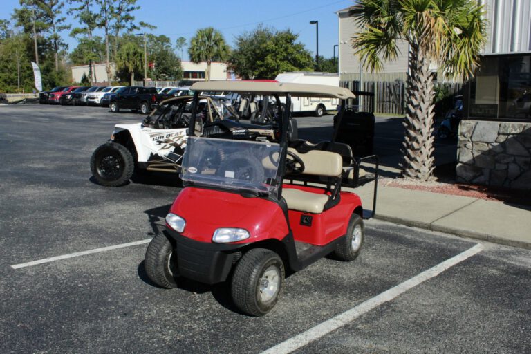2017 E-Z-GO RXV