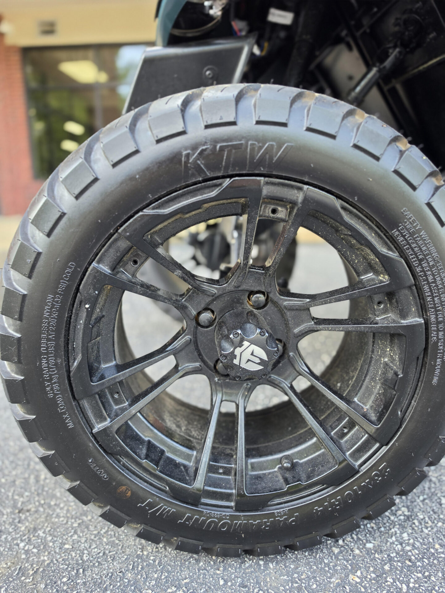 
								2018 E-Z-GO Freedom TXT Elite full									
