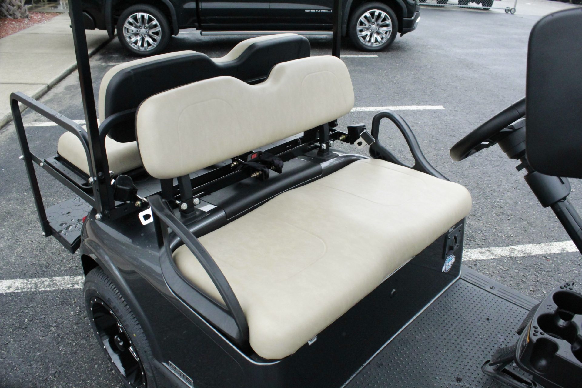 
								2021 E-Z-GO RXV CPO full									
