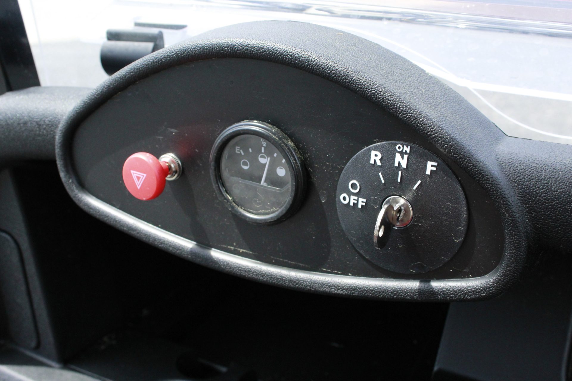 
								2021 E-Z-GO RXV CPO full									
