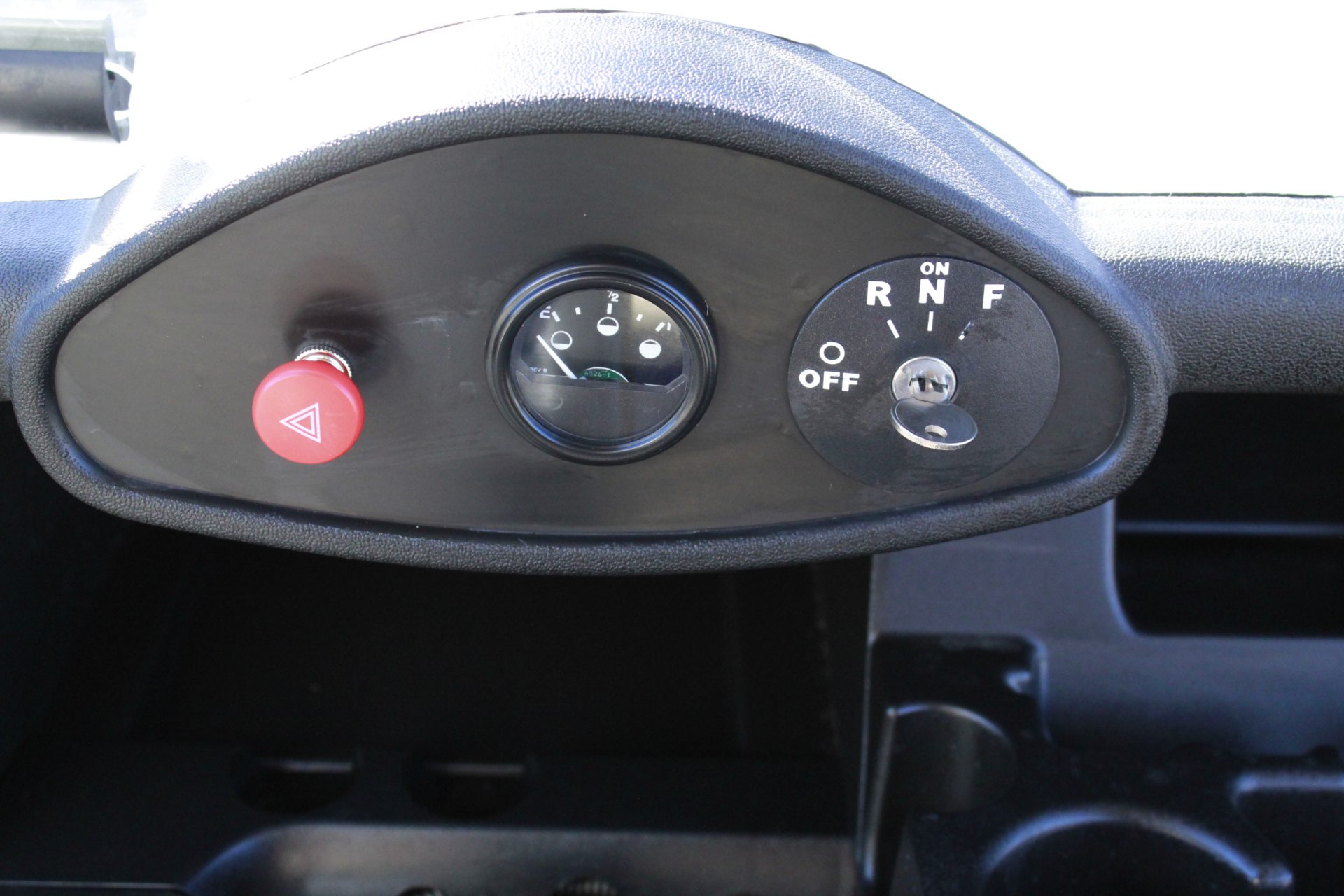 
								2021 E-Z-GO RXV CPO full									
