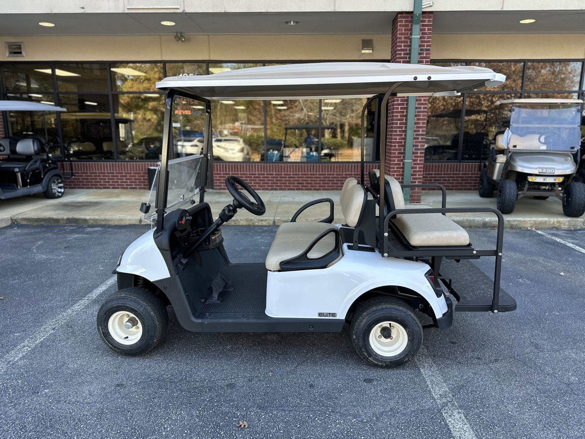 2021 E-Z-GO RXV CPO