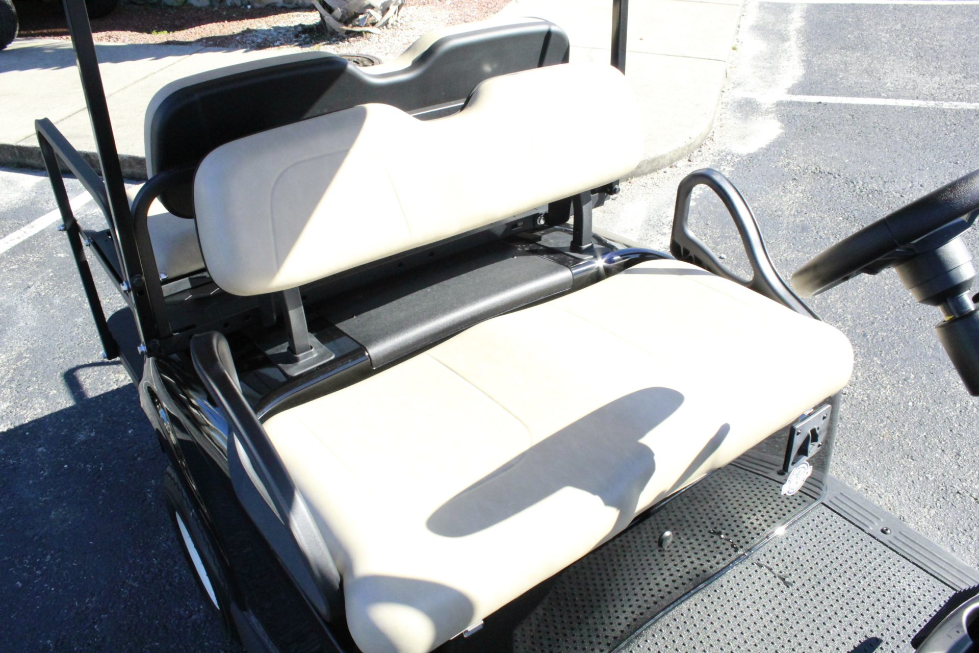 
								2021 E-Z-GO RXV CPO full									
