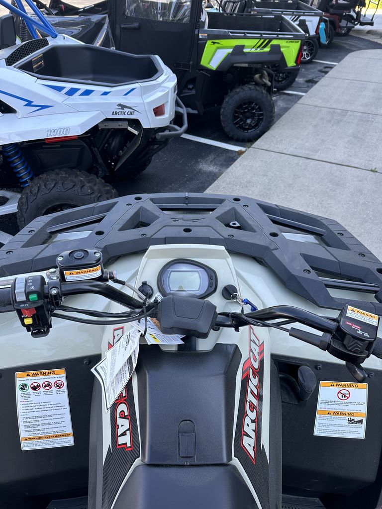 
								2023 Arctic Cat Alterra 600 EPS LTD full									