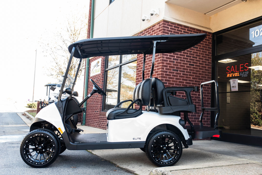 
								2024 E-Z-GO Freedom RXV Elite full									
