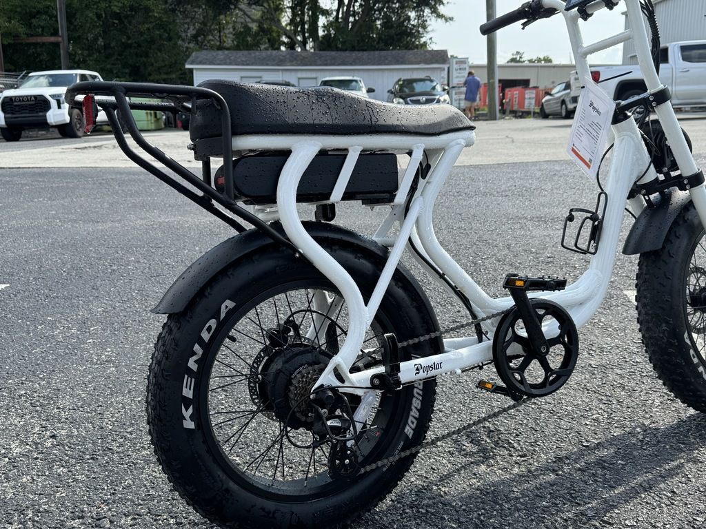 
								2024 ScootStar Popstar full									
