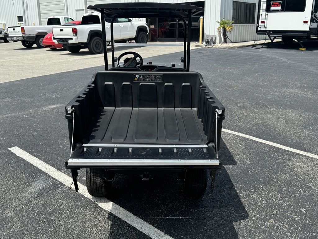 2025 Cushman Hauler 1200X