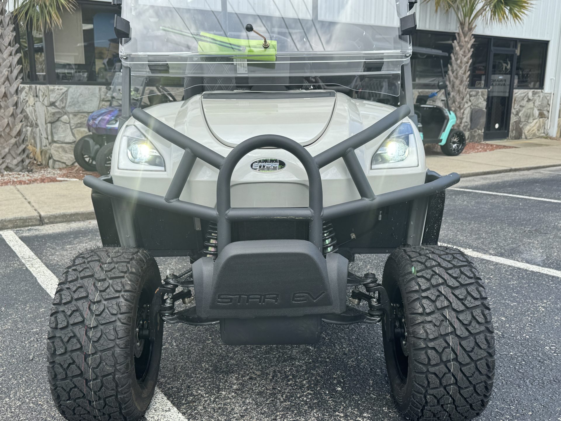 
								2025 Star EV Sirius 4 Lifted full									