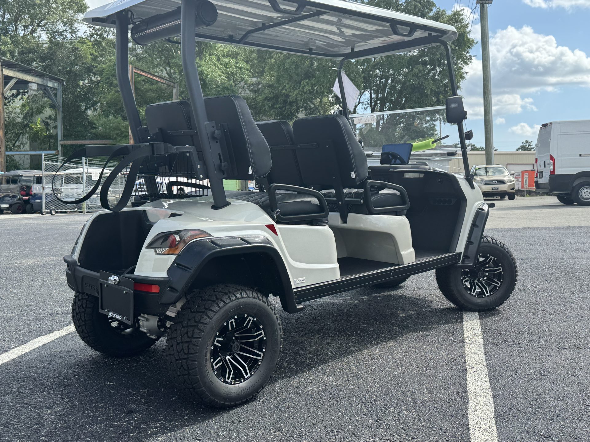 
								2025 Star EV Sirius 4 Lifted full									