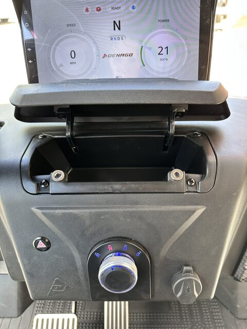 
								2026 Denago EV Nomad XL full									