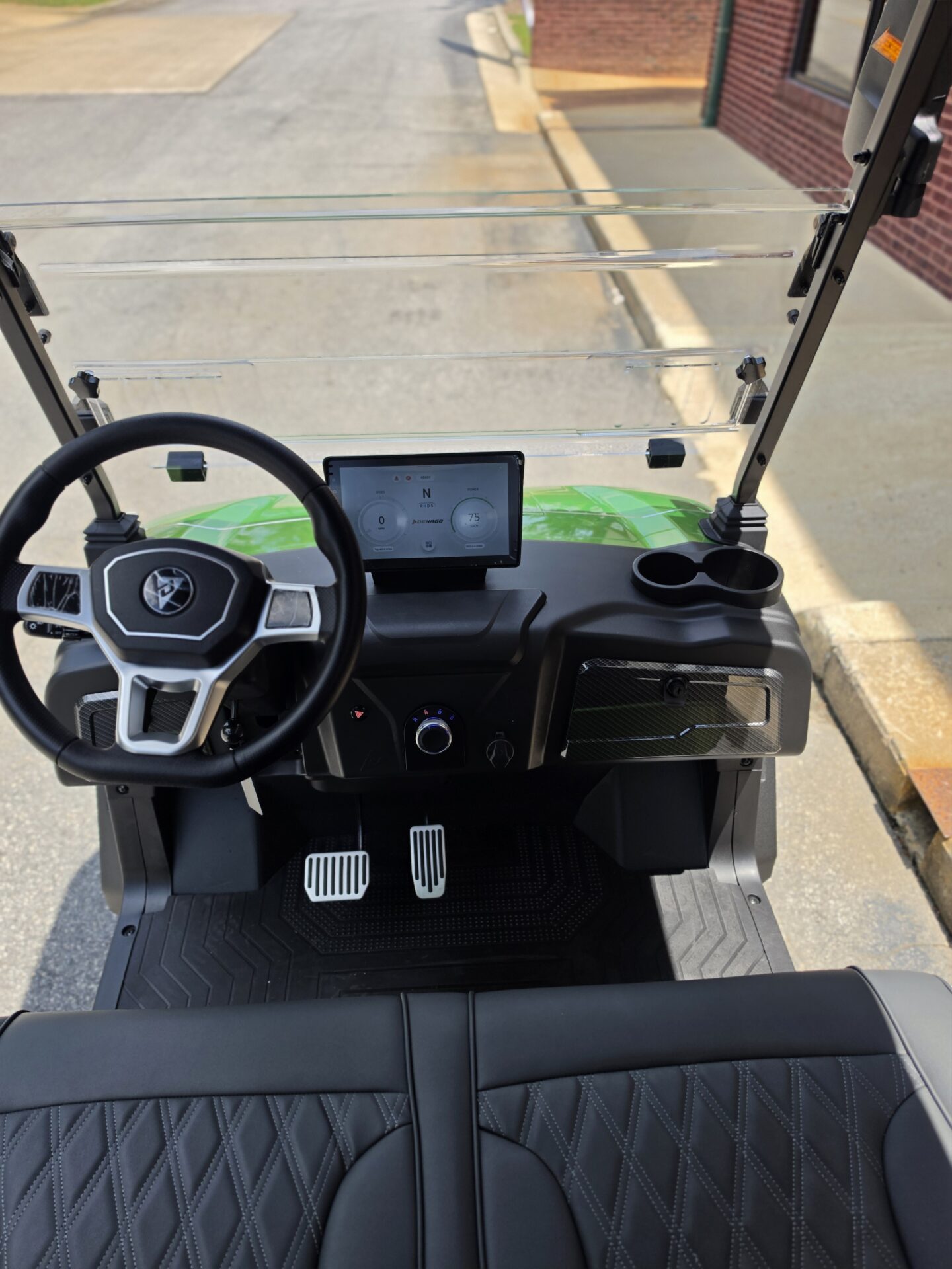 
								2026 Denago EV Rover XL full									