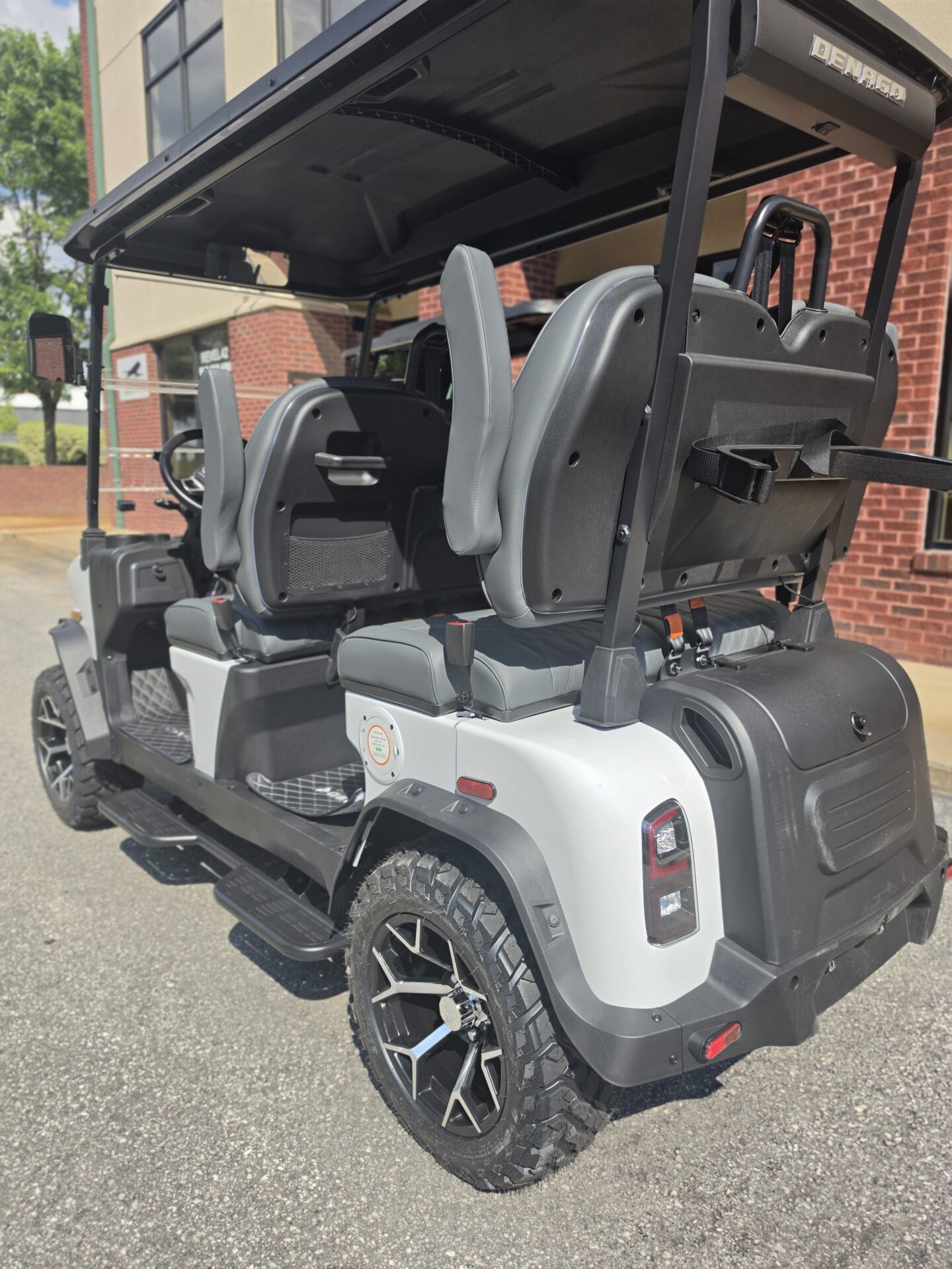 
								2026 Denago EV Rover XL full									