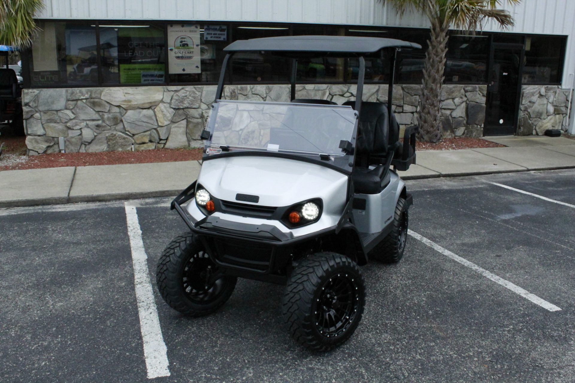 2026 E-Z-GO Express 4 Gas (lifted)