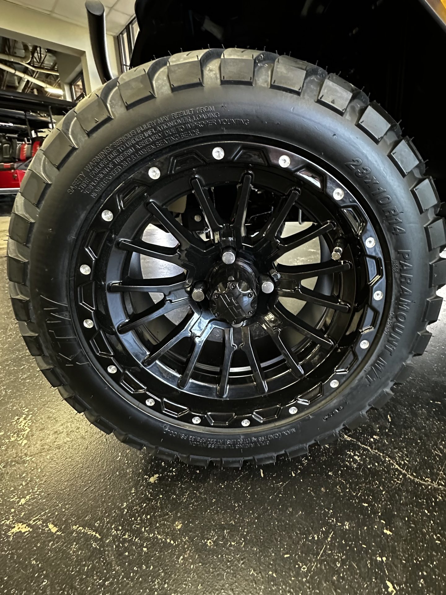 
								2026 E-Z-GO Liberty LSV ELiTE Lithium full									