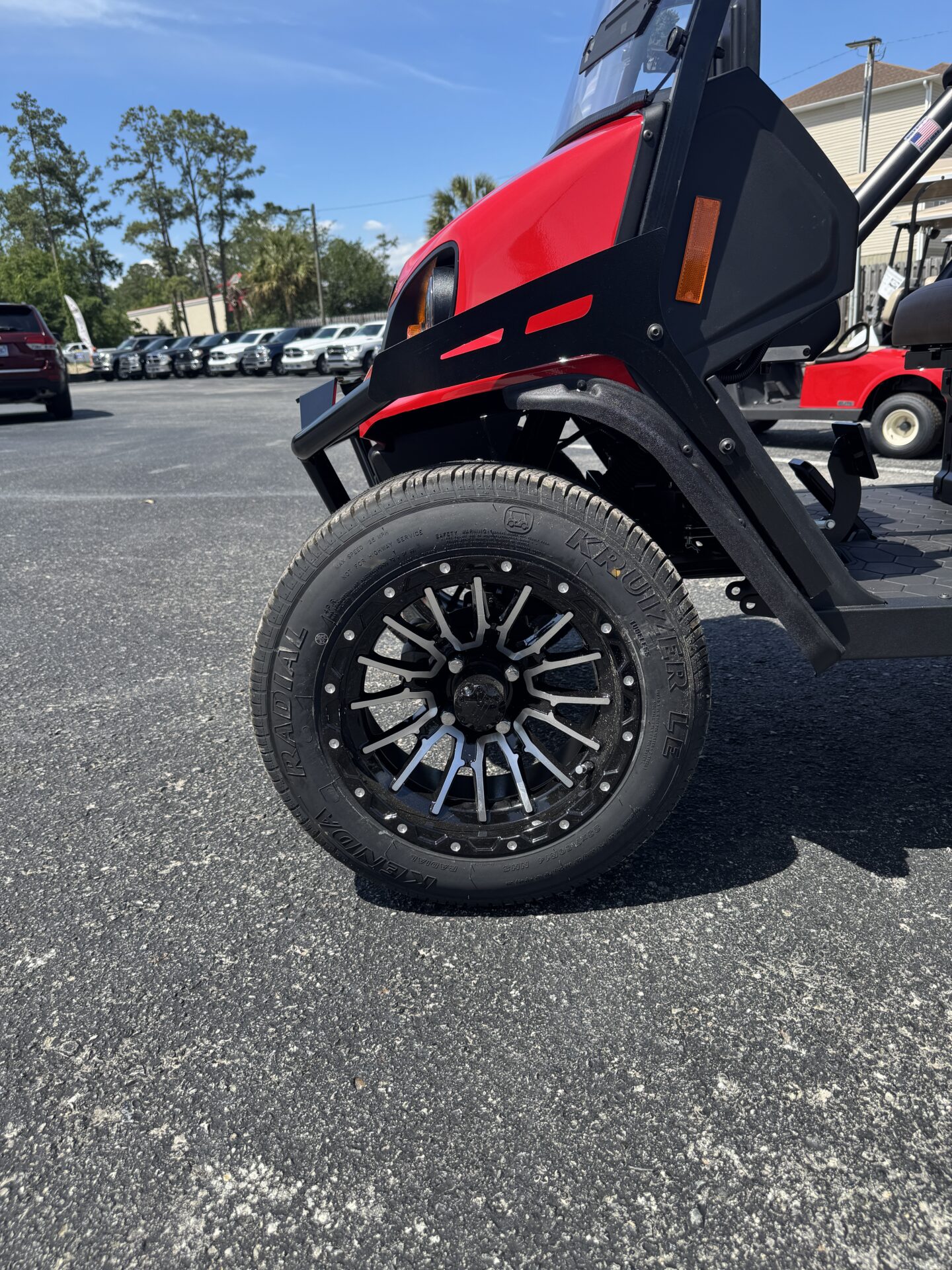 
								2026 E-Z-GO Liberty LSV ELiTE Lithium full									