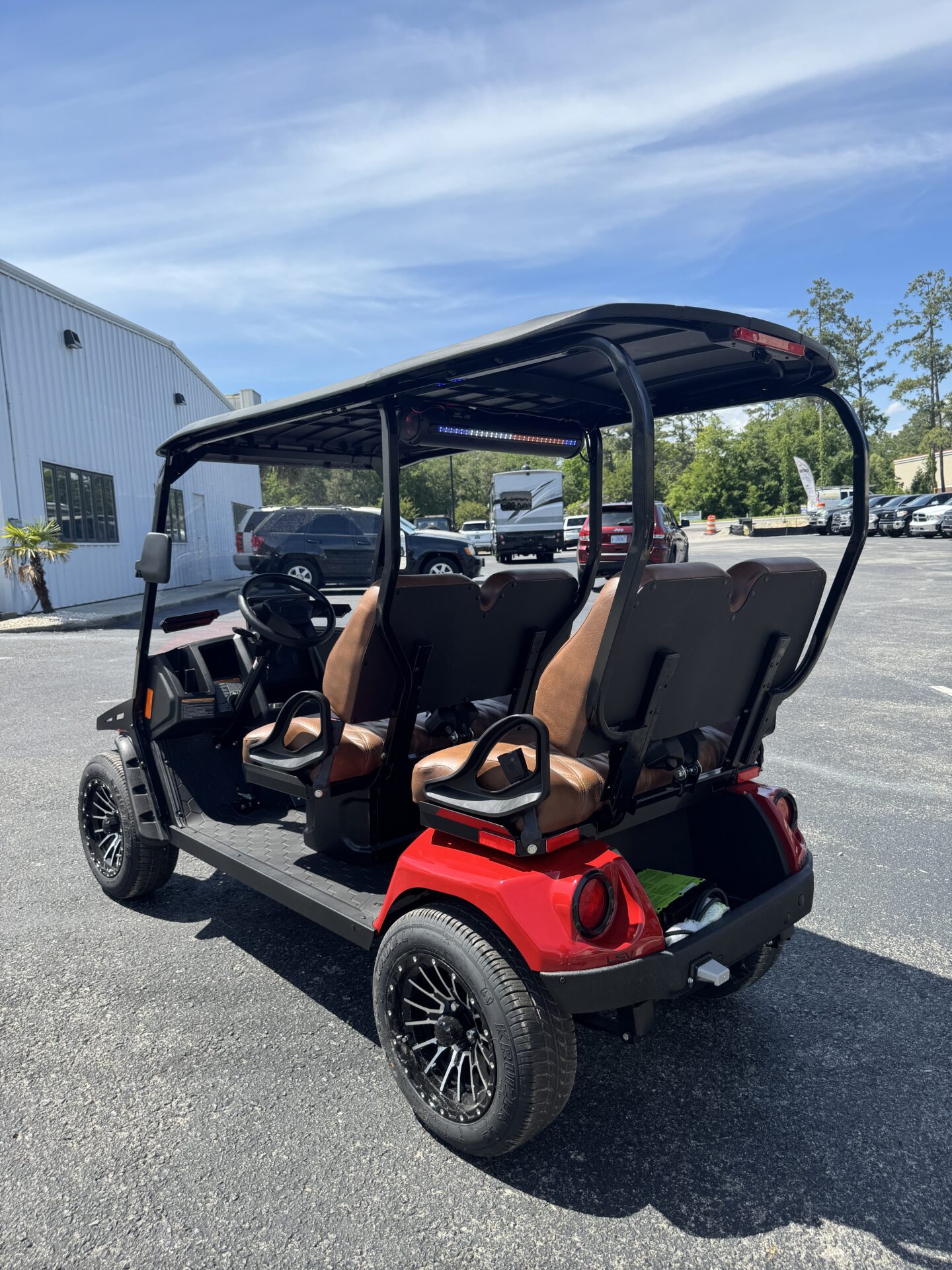
								2026 E-Z-GO Liberty LSV ELiTE Lithium full									