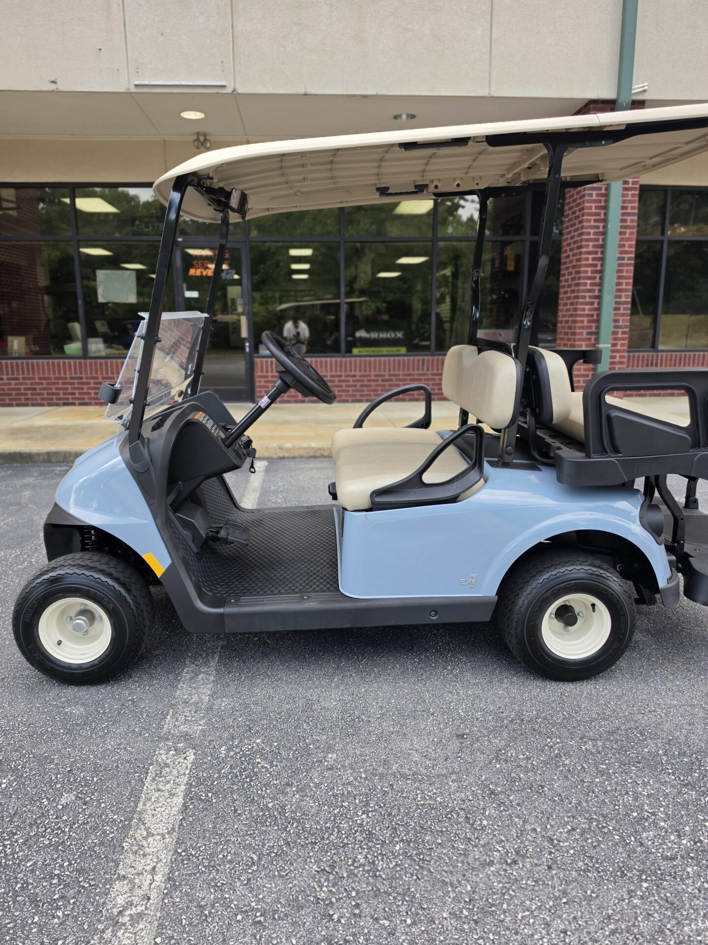 
								2026 E-Z-GO RXV 4 Freedom EX1 Gas full									
