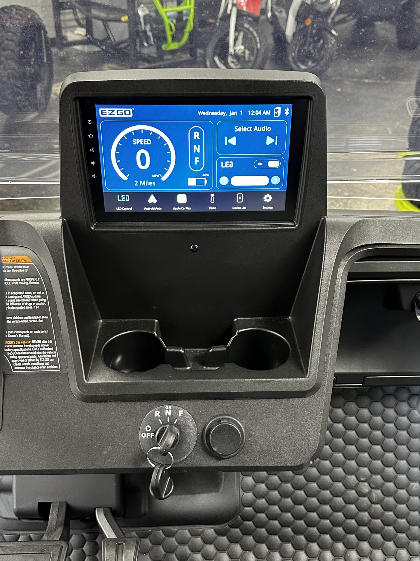 
								2026 E-Z-GO RXV 4 Summit XTL Elite Lithium full									