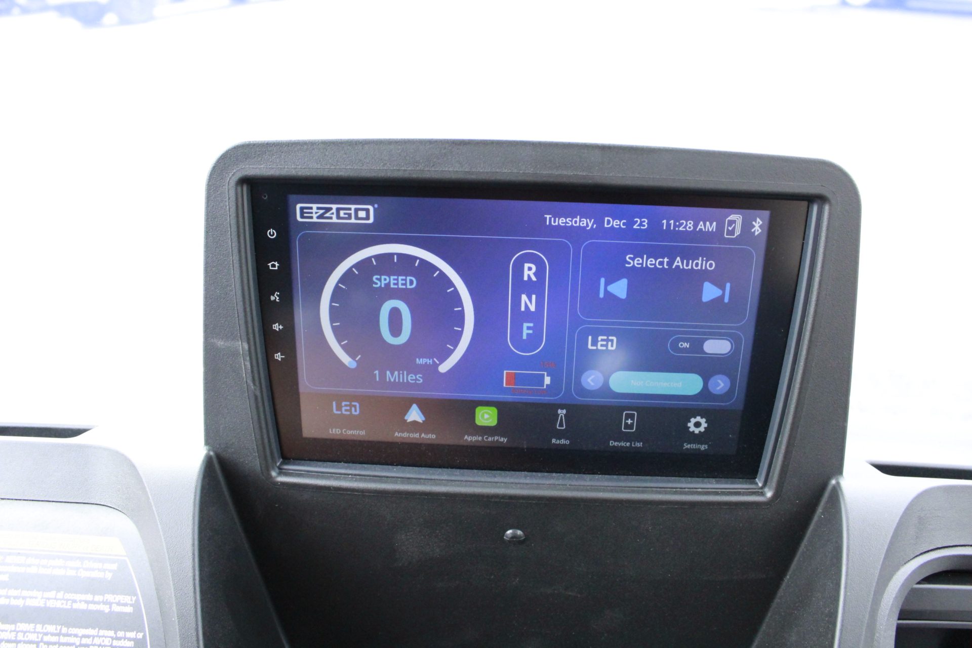 
								2026 E-Z-GO RXV 4 Summit XTL Elite Lithium full									