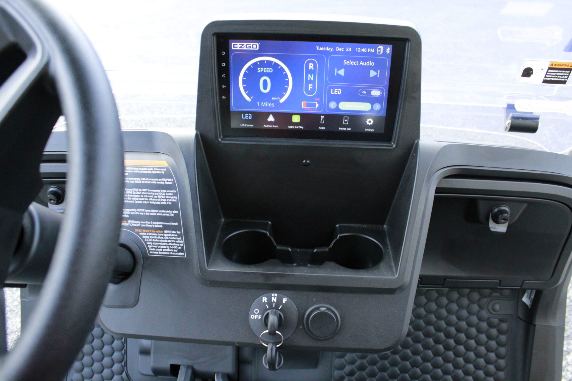 
								2026 E-Z-GO RXV 4 Summit XTL Elite Lithium full									