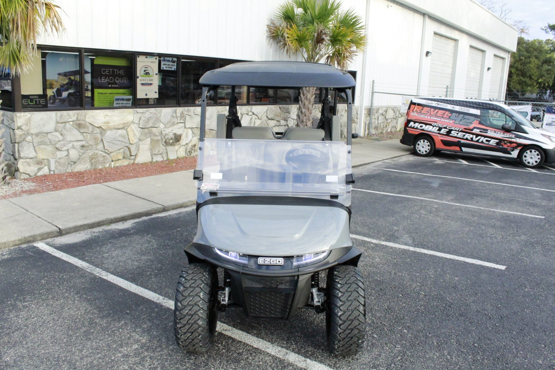 
								2026 E-Z-GO RXV 4 Summit XTL Elite Lithium full									