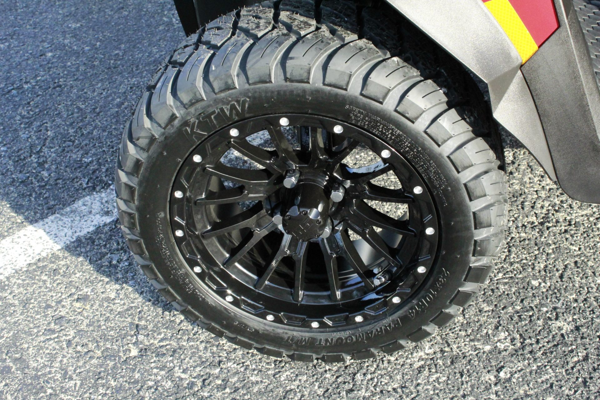 2026 E-Z-GO RXV 4 Summit XTL Elite Lithium
