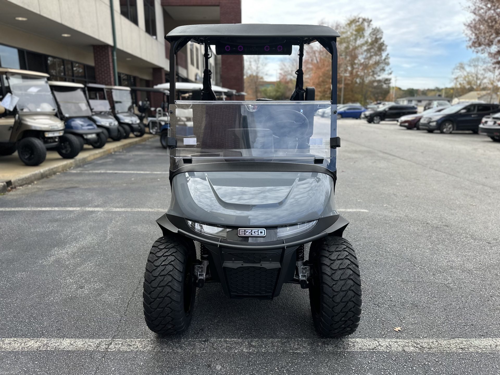 
								2026 E-Z-GO RXV 4 Summit XTL Elite Lithium full									