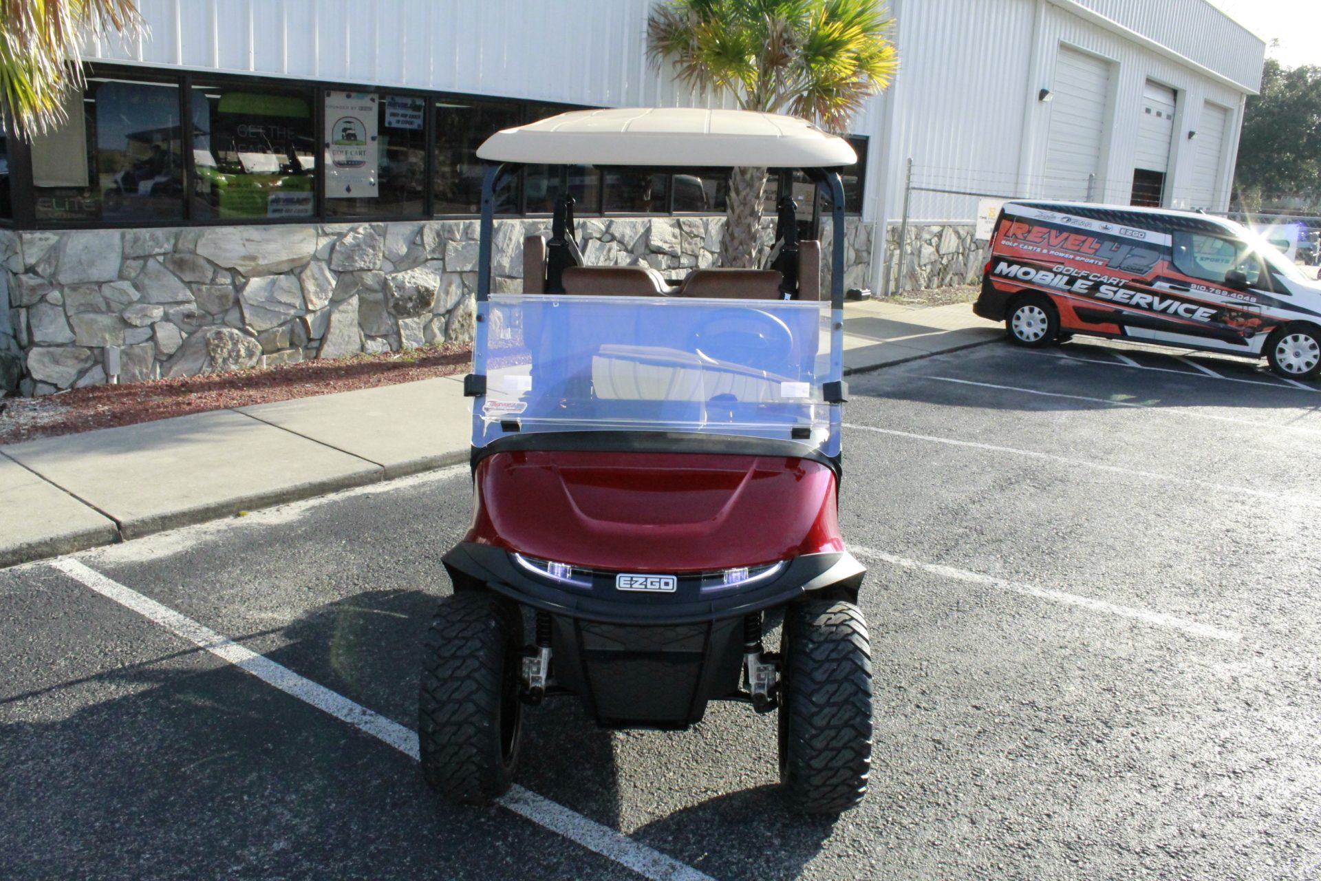 
								2026 E-Z-GO RXV 4 Summit XTL Elite Lithium full									
