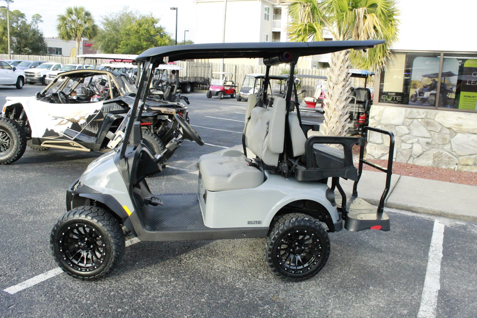 2026 E-Z-GO RXV 4 Summit XTL Elite Lithium