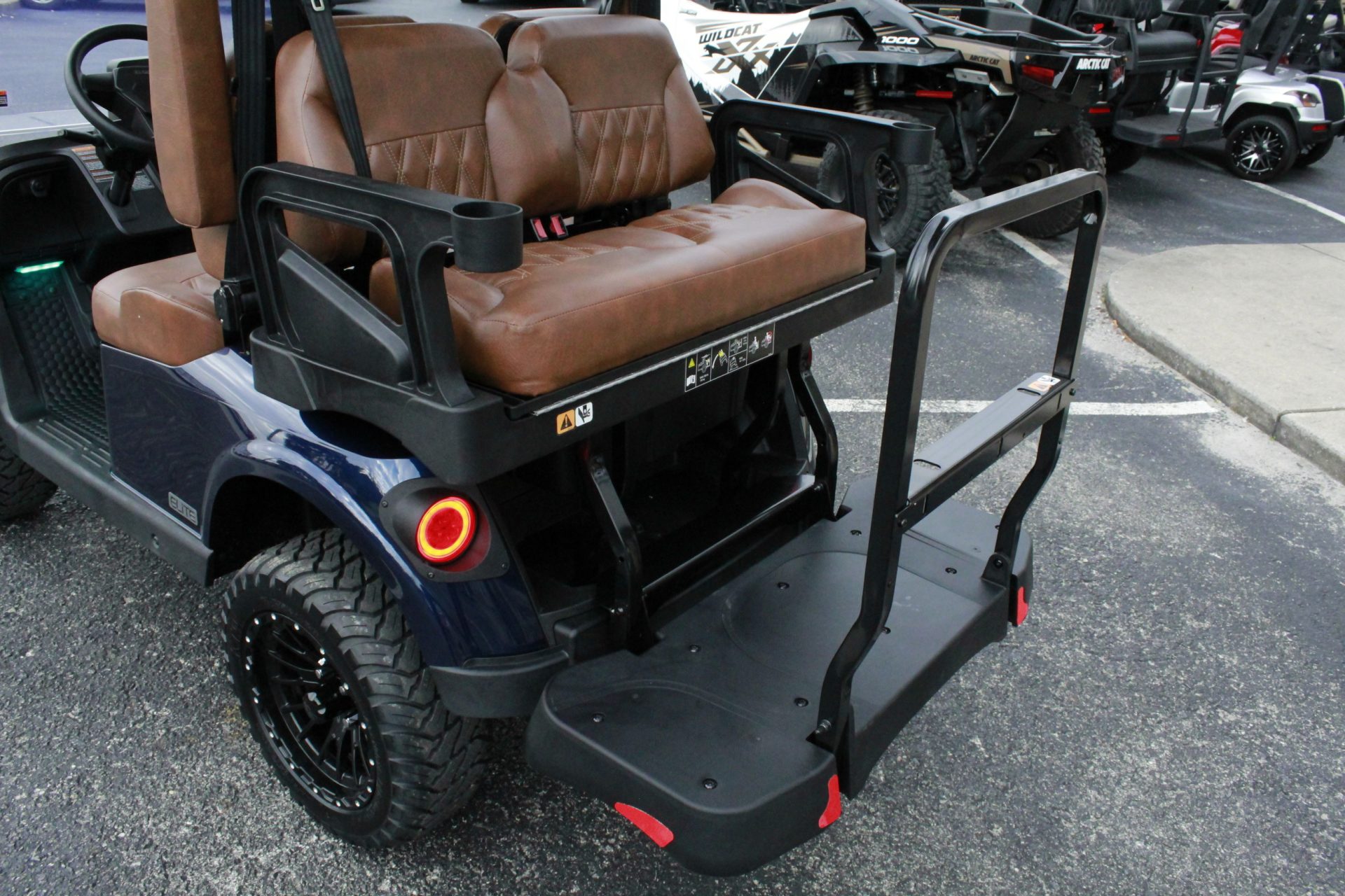 
								2026 E-Z-GO RXV 4 Summit XTL Elite Lithium full									