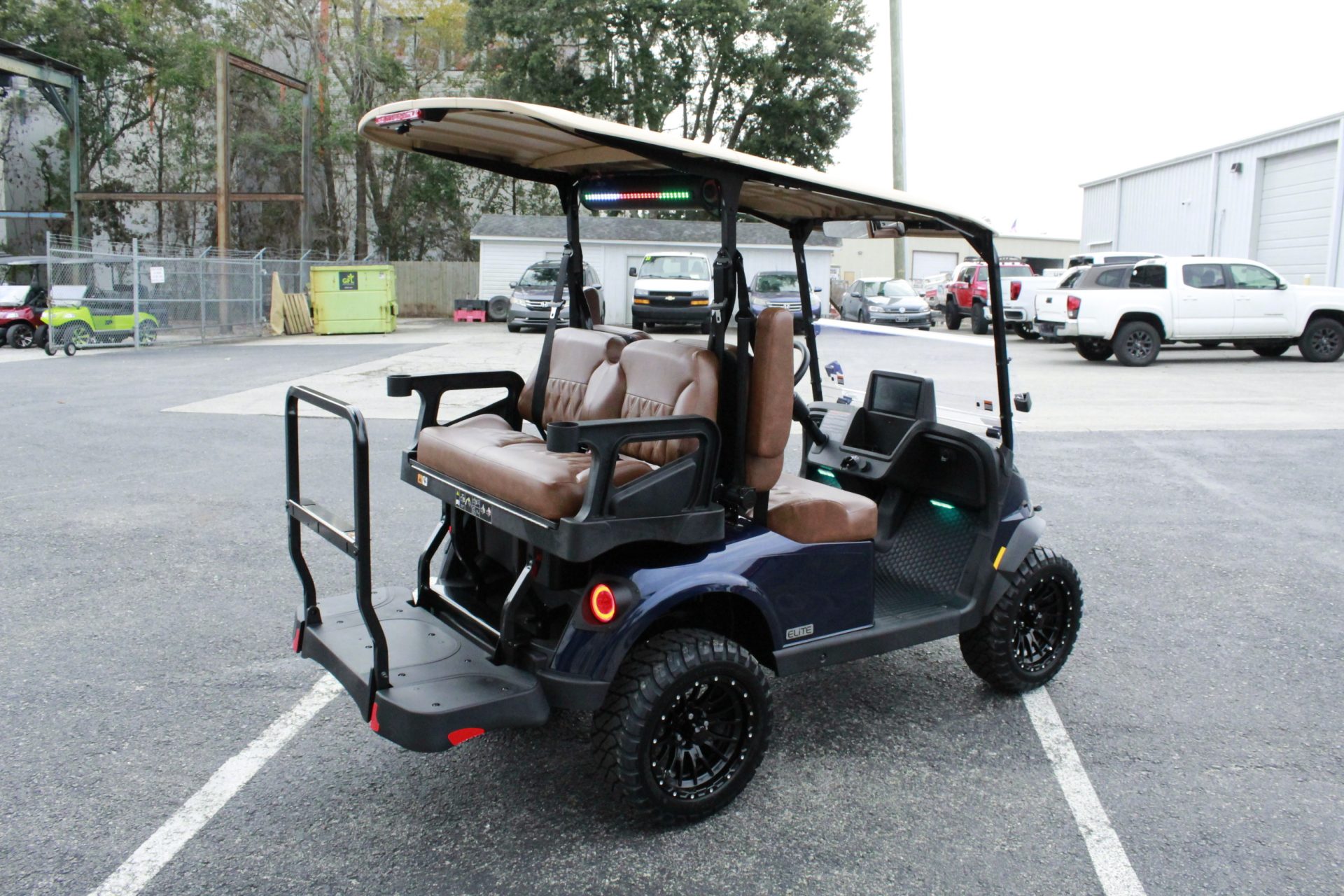 
								2026 E-Z-GO RXV 4 Summit XTL Elite Lithium full									