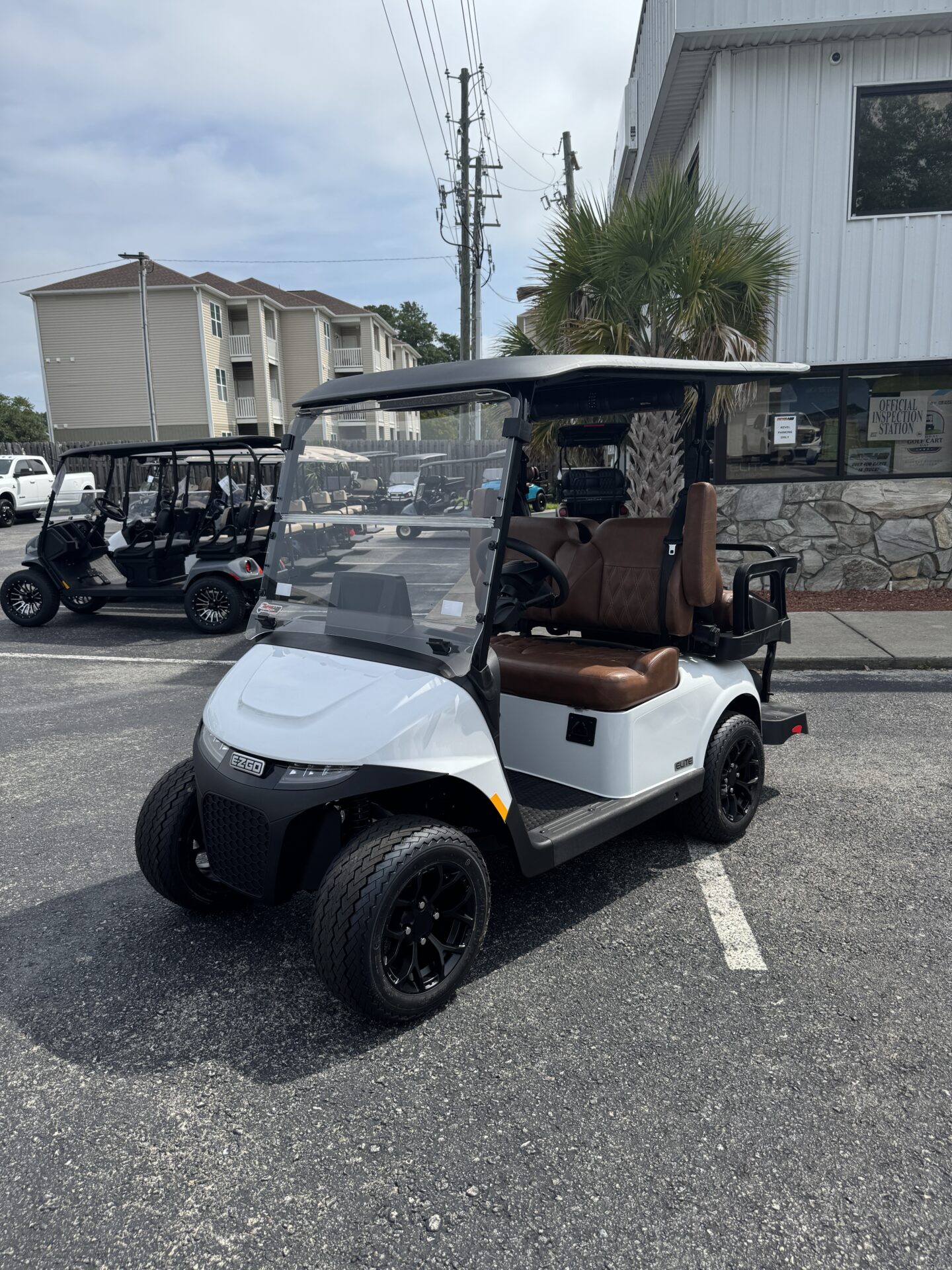 2026 E-Z-GO RXV 4 Touring STL Elite Lithium