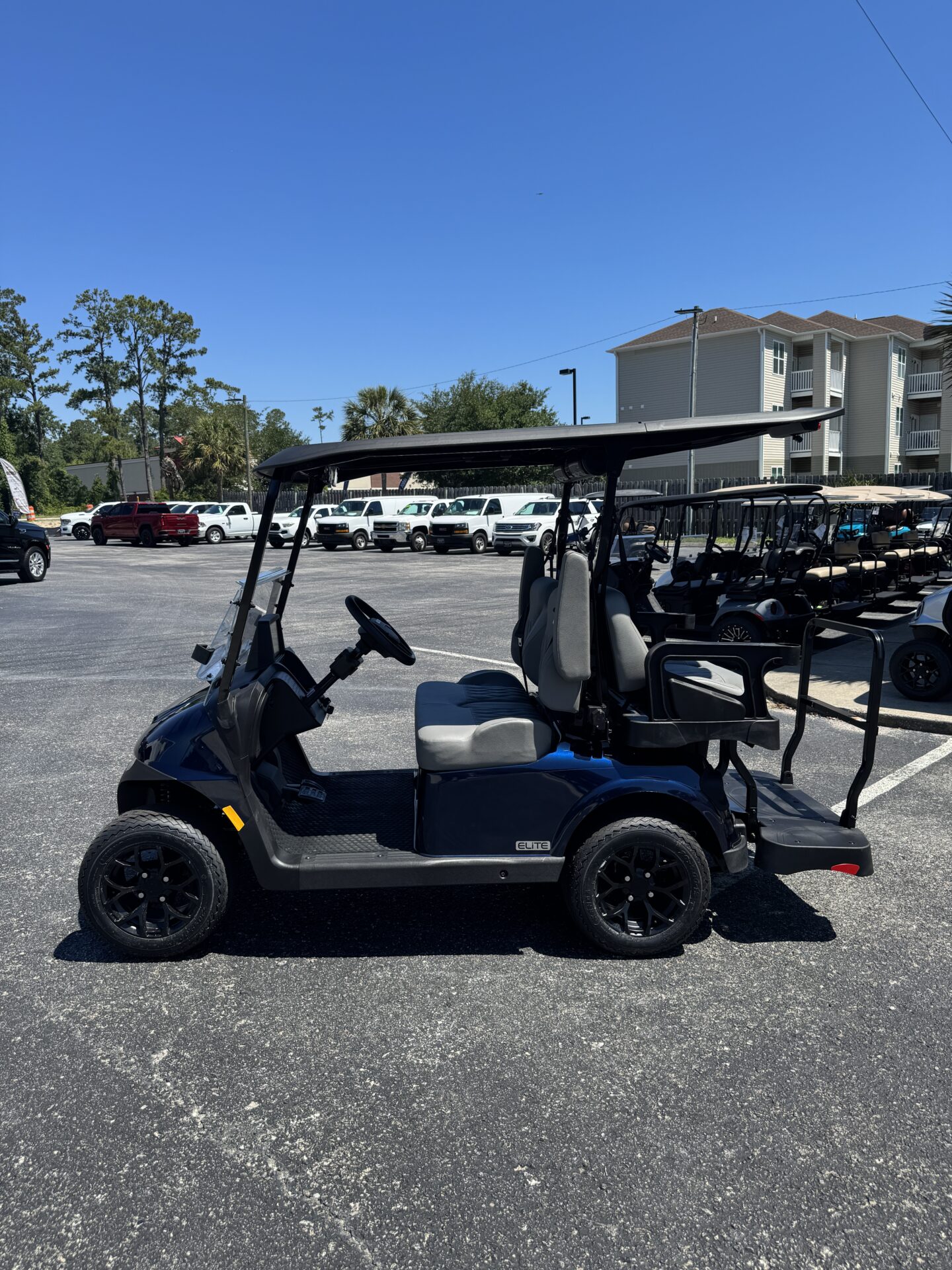 2026 E-Z-GO RXV 4 Touring STL Elite Lithium