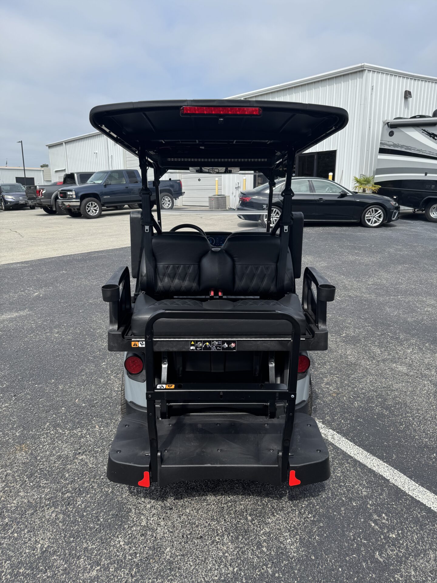 
								2026 E-Z-GO RXV 4 Touring STL Elite Lithium full									