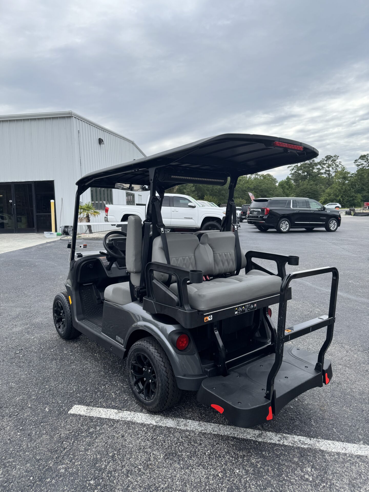 
								2026 E-Z-GO RXV 4 Touring STL Elite Lithium full									