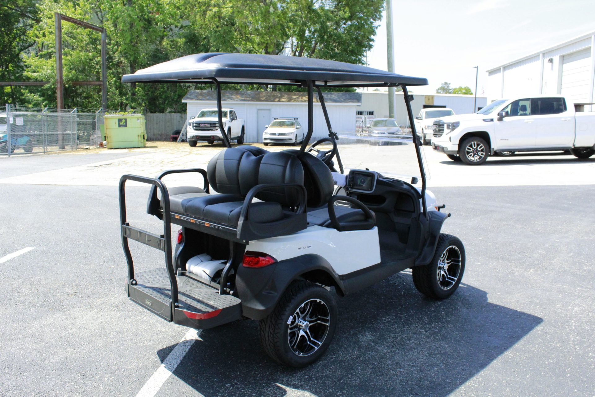 
								2027 Club Car Onward Lifted full									