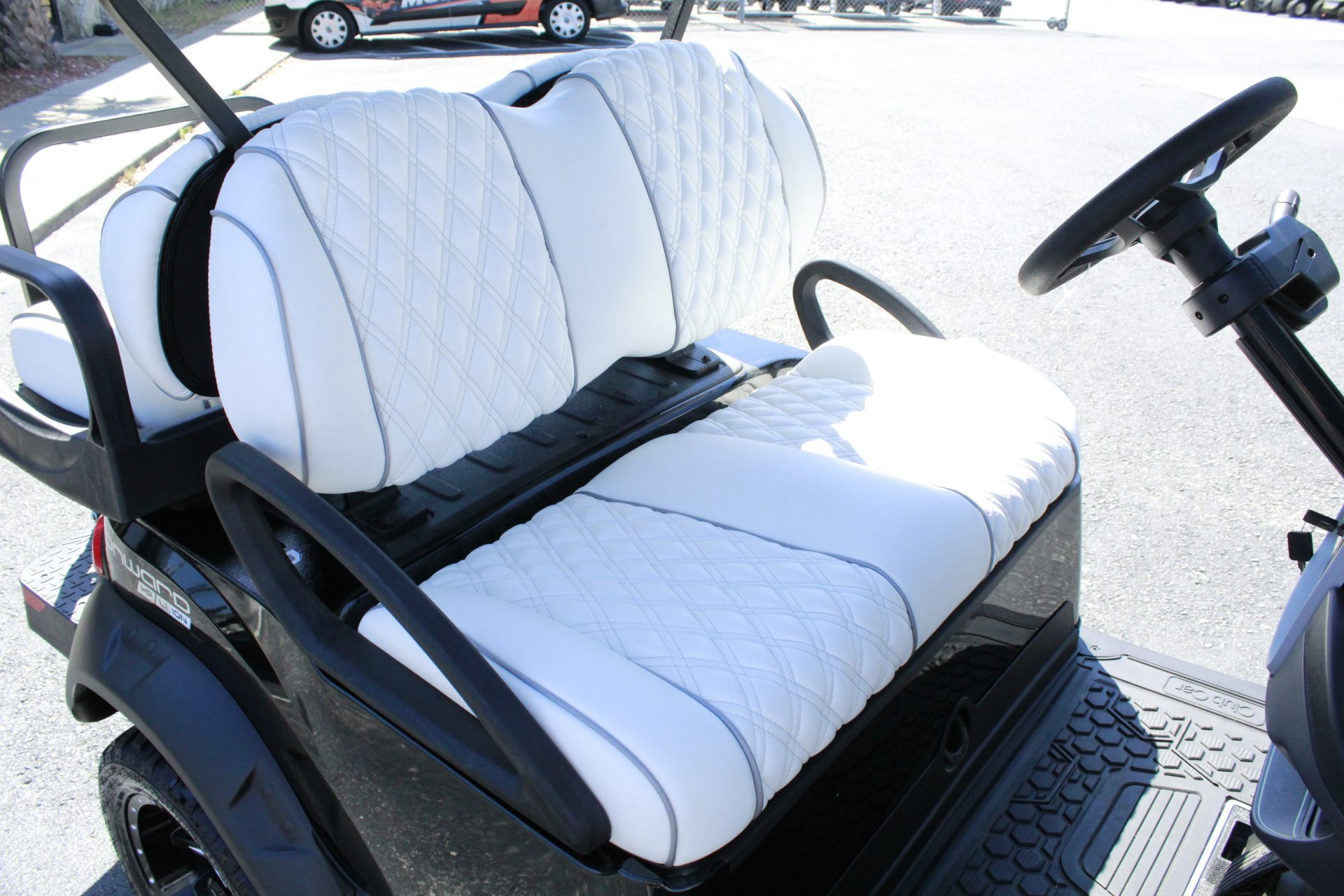 
								2027 Club Car Onward Lifted full									