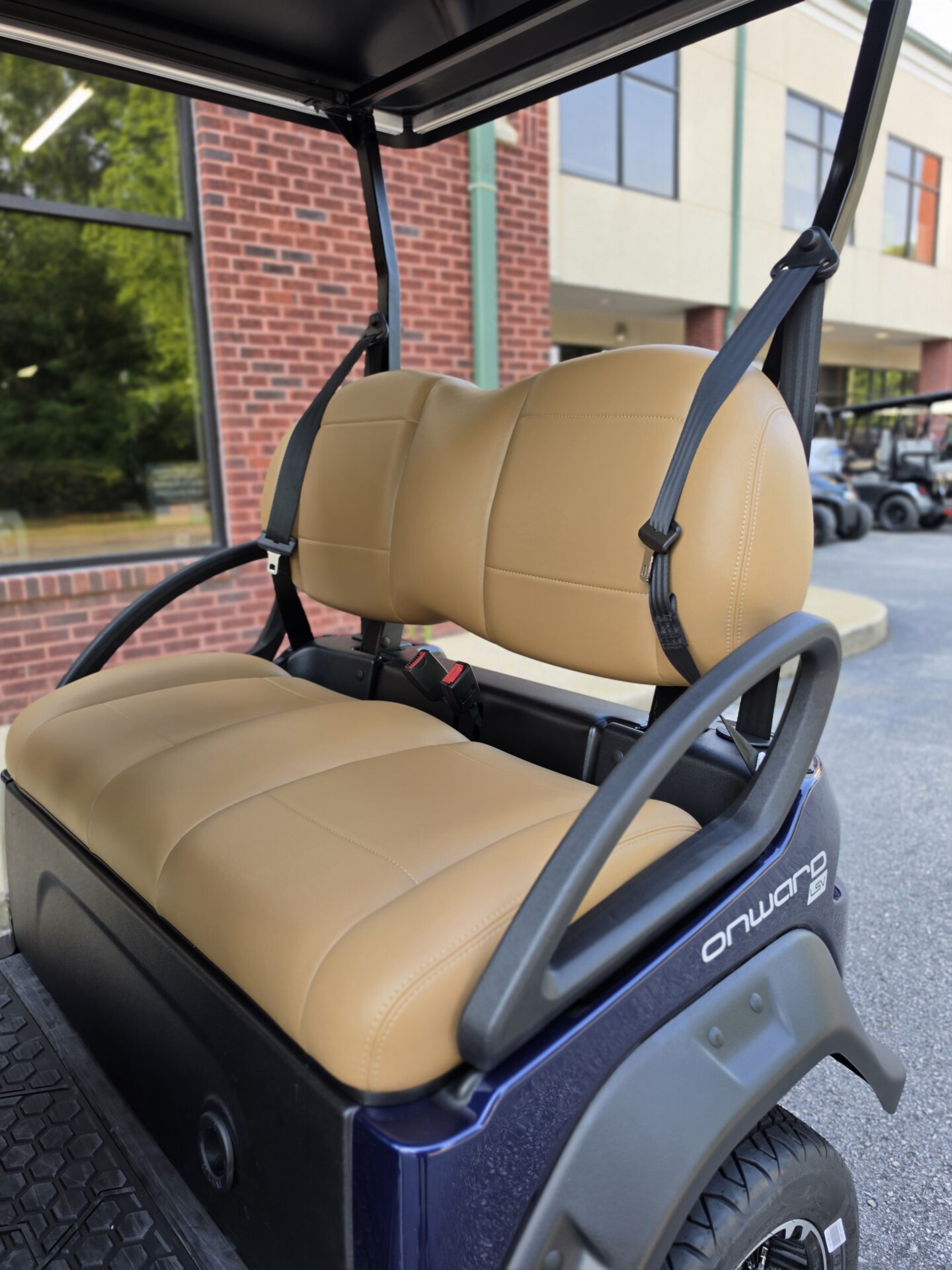 
								2027 Club Car Onward Lifted full									