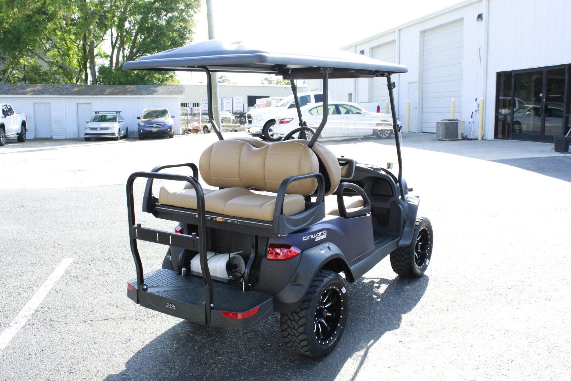 
								2027 Club Car Onward Lifted full									