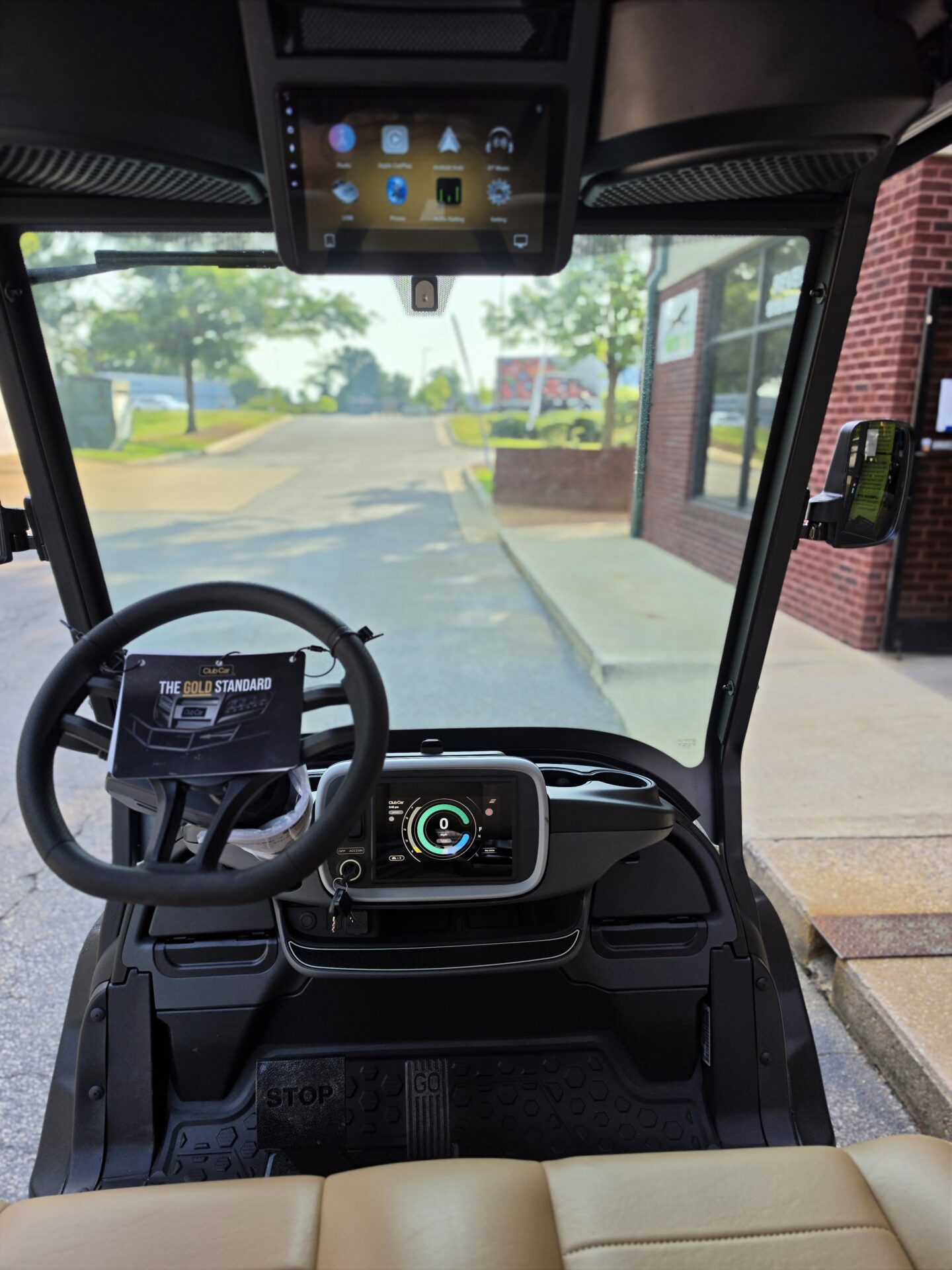 
								2027 Club Car Onward Lifted full									