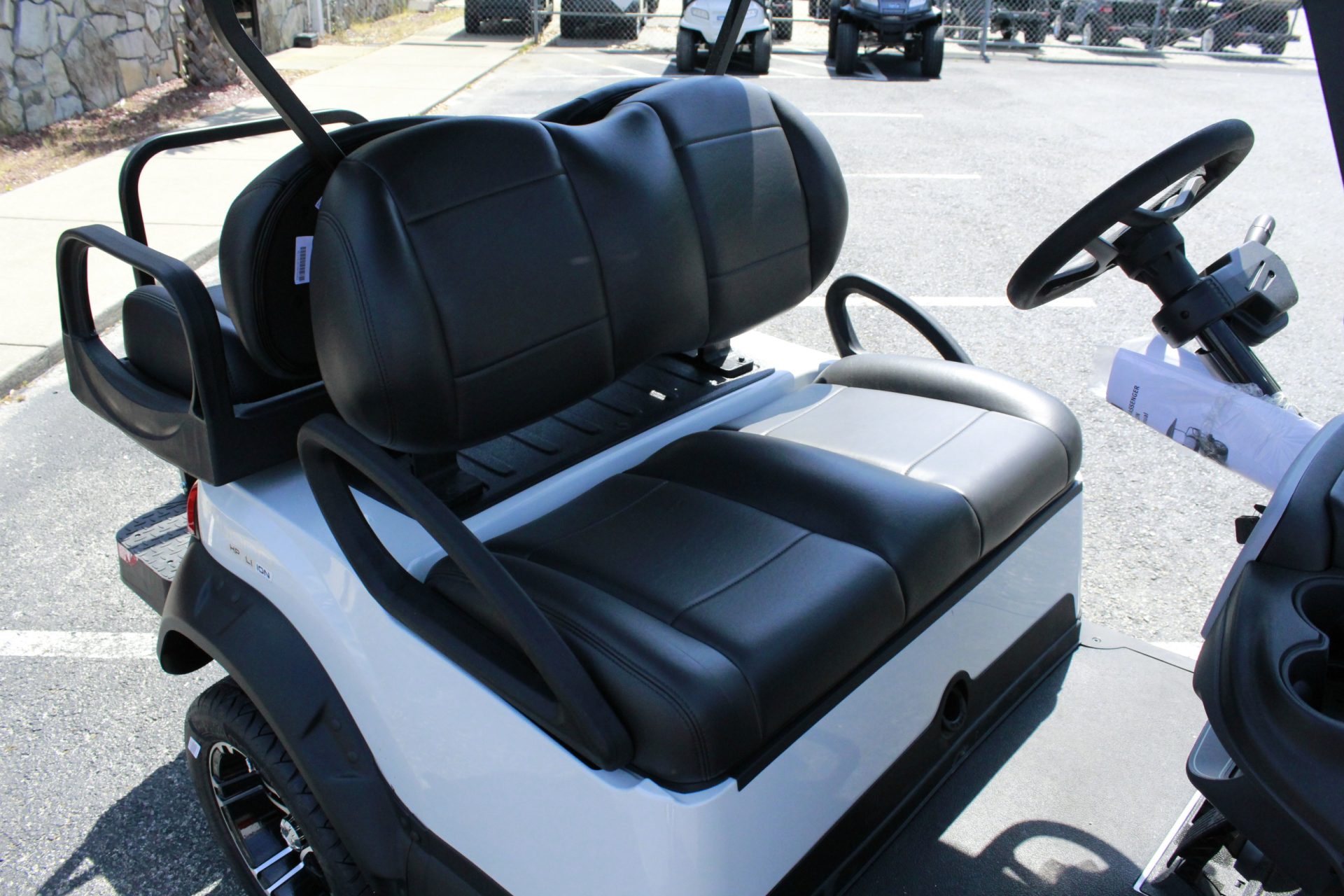 
								2027 Club Car Onward Lifted full									