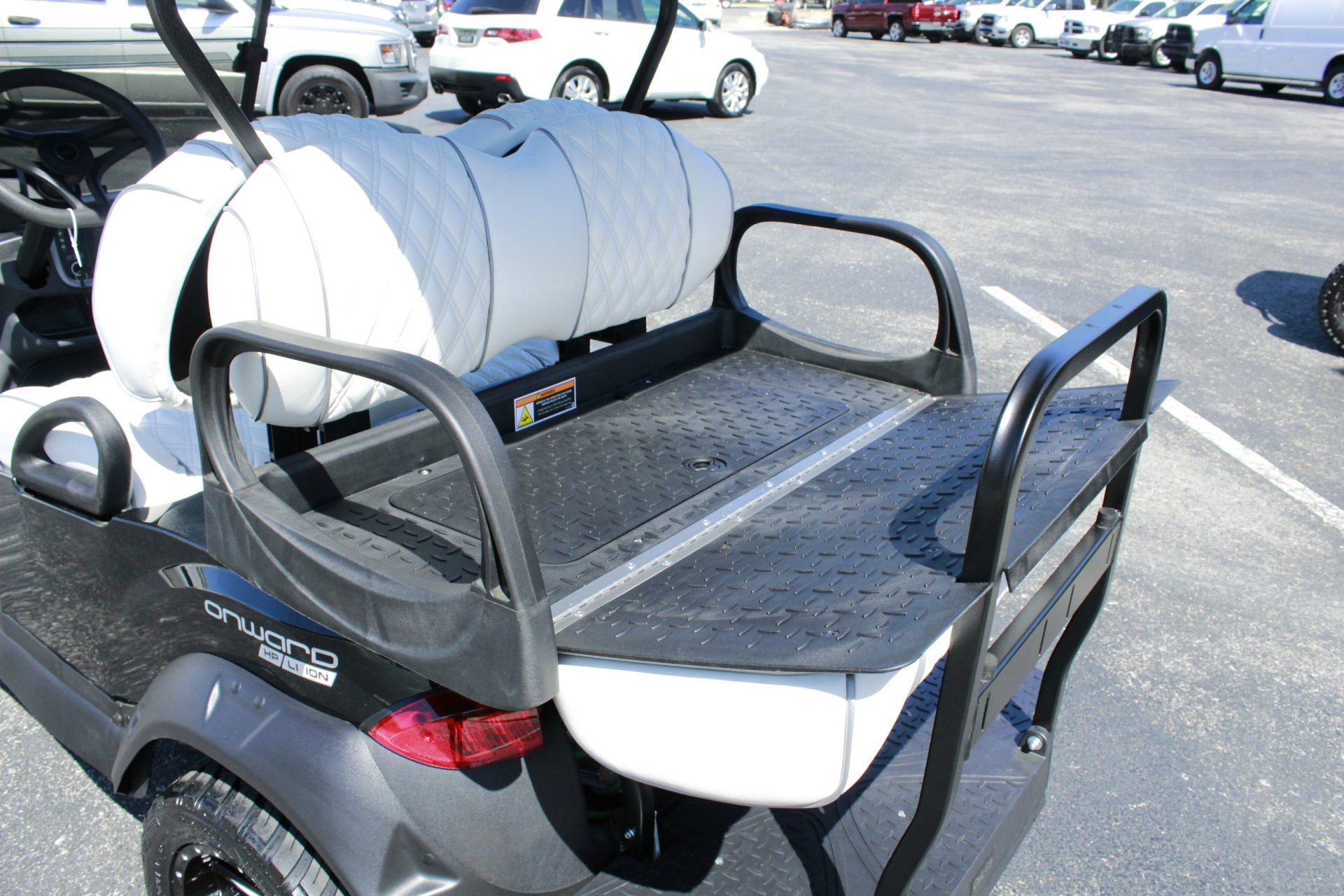 
								2027 Club Car Onward Lifted full									