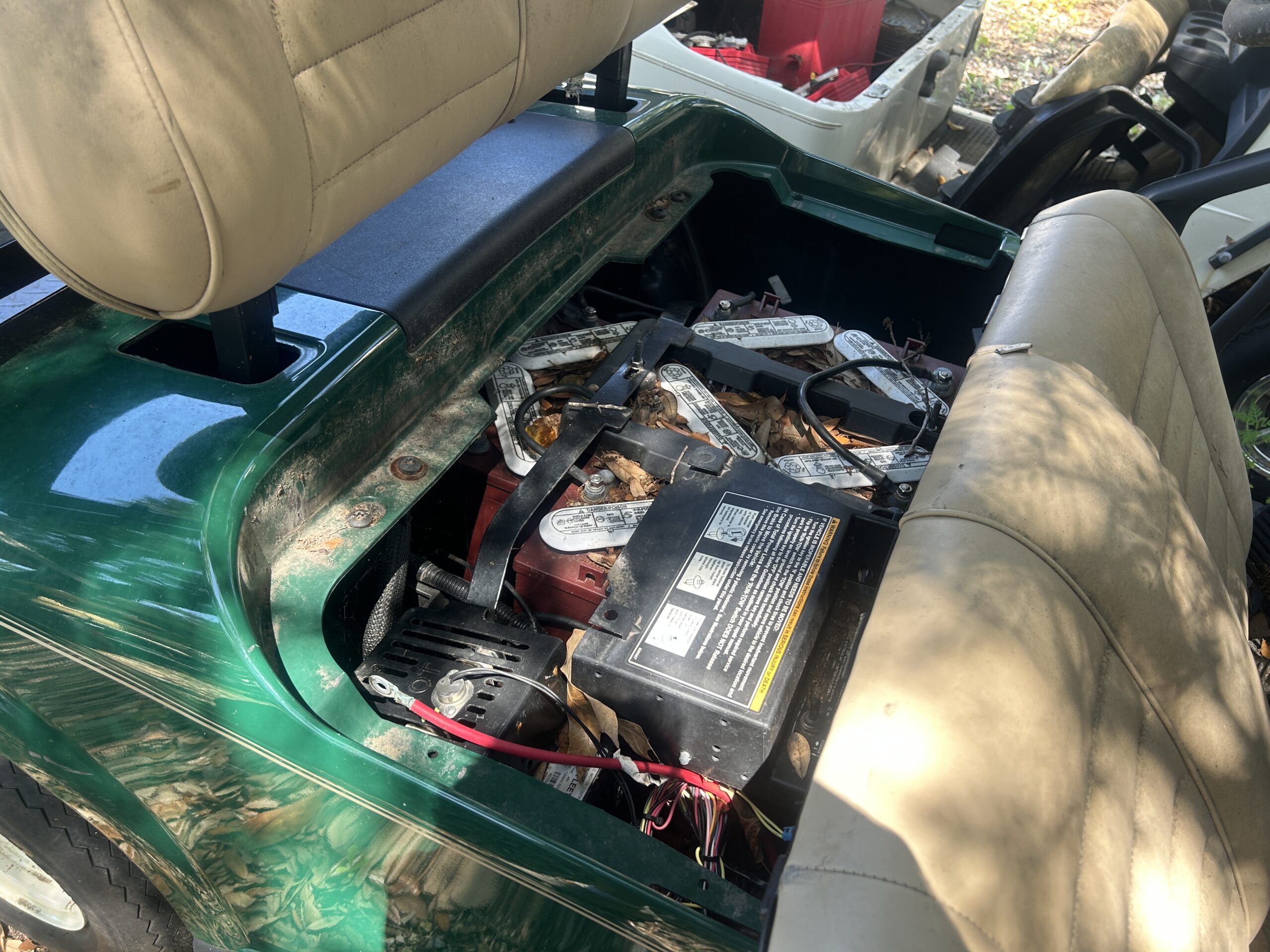 
								2018 E-Z-GO RXV full									