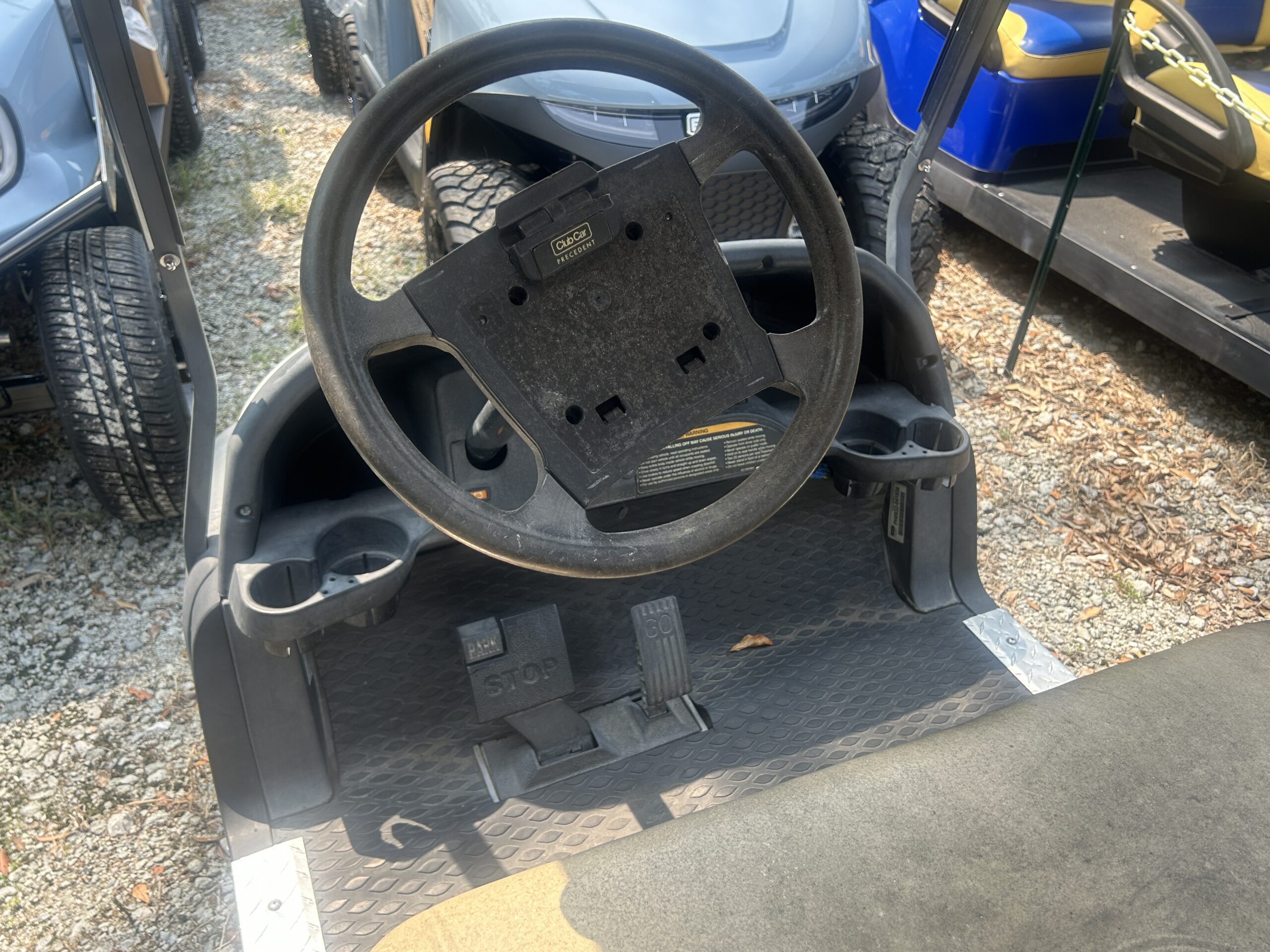 
								2009 Club Car Precedent full									
