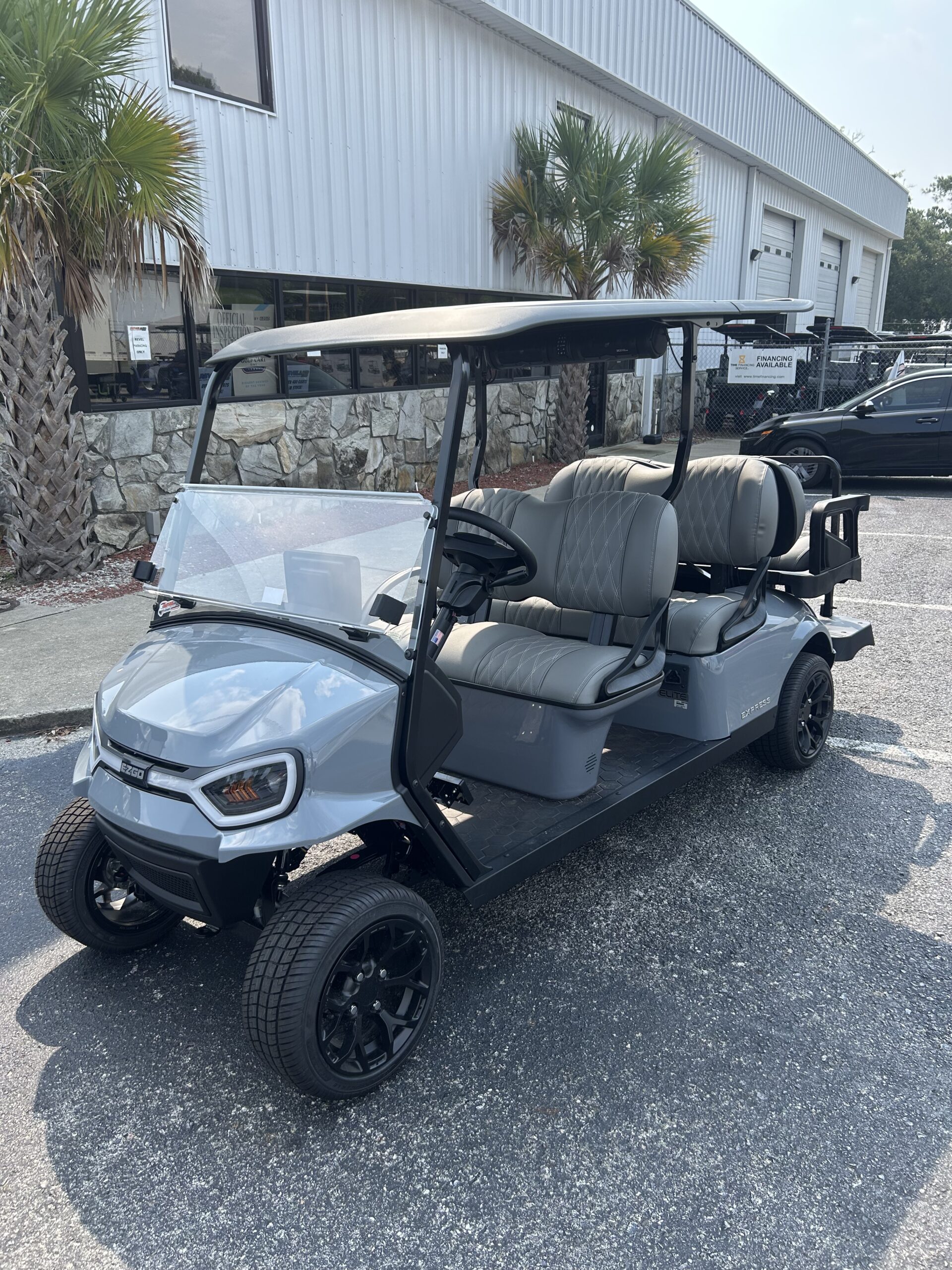 2026 E-Z-GO Express 6 ELiTE Lithium (standard)