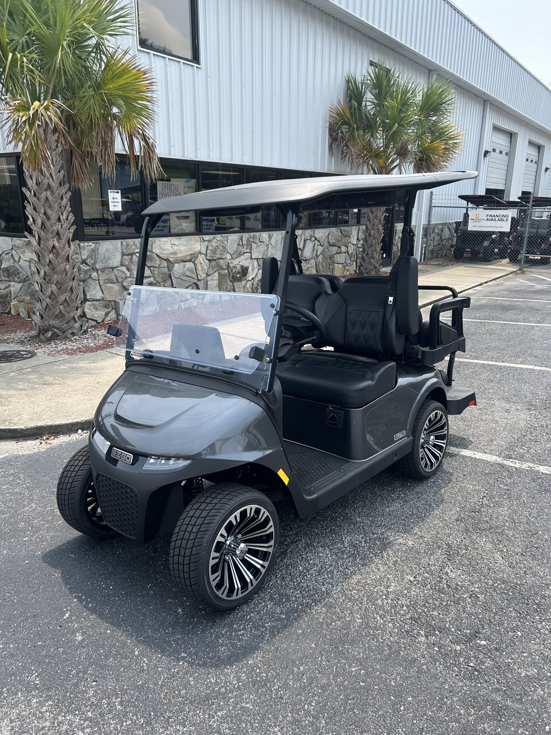 2026 E-Z-GO RXV 4 Touring STL Elite Lithium