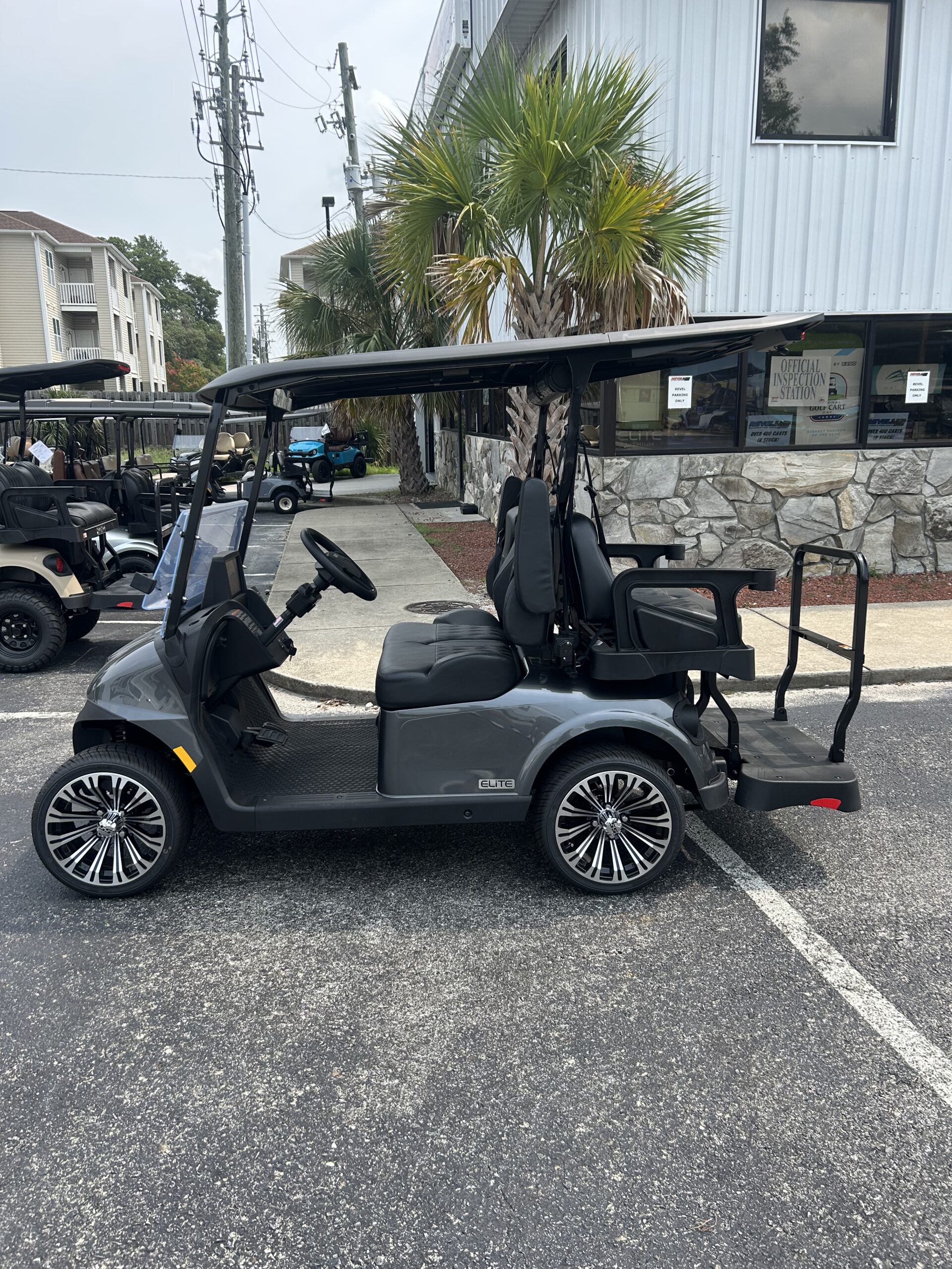 2026 E-Z-GO RXV 4 Touring STL Elite Lithium